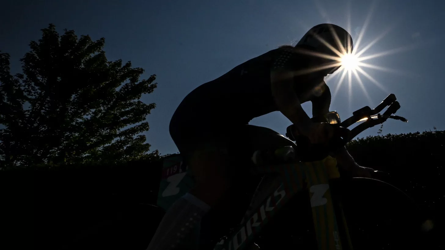 Требования к питанию рано утром зависят от активности, продолжительности и интенсивности, говорит спортивный диетолог Сьюзан Китчен. Требования к питанию рано утром зависят от активности, продолжительности и интенсивности, говорит спортивный диетолог Сьюзан Китчен.