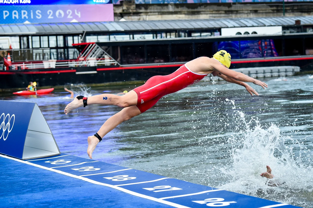 “Австралийский выход” можно увидеть практически на любой дистанции в триатлоне, от Олимпийских игр (на фото) до Ironman. “Австралийский выход” можно увидеть практически на любой дистанции в триатлоне, от Олимпийских игр (на фото) до Ironman.