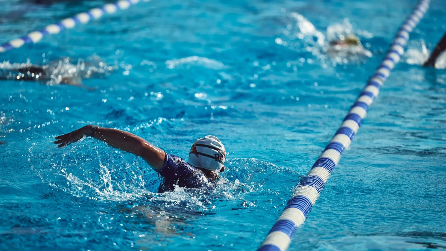 Практика ориентирования в плавании на триатлоне