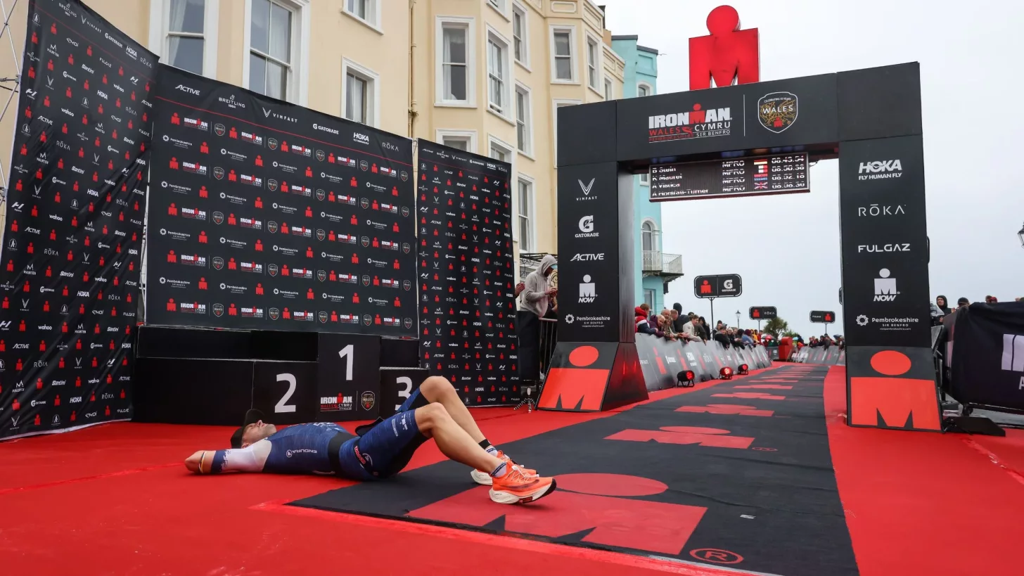 Профессионалы, такие как Эндрю Хорсфолл-Тернер (на фото), делятся своими самыми болезненными моментами в триатлоне и тем, чему они из этого научились.