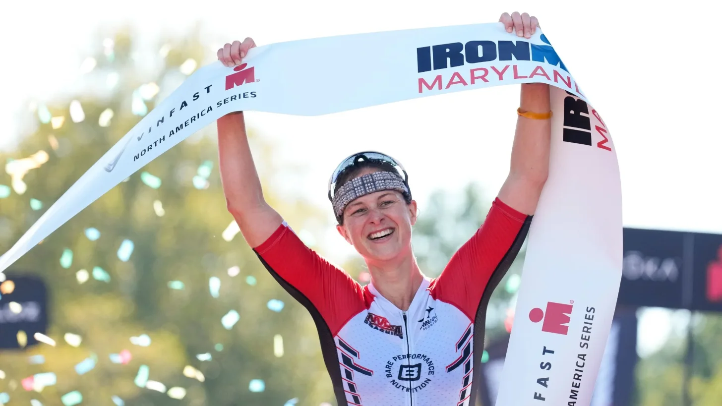 Алис Альбертс выигрывает Ironman Maryland, пройдя путь от обучения плаванию до профессионального триатлета